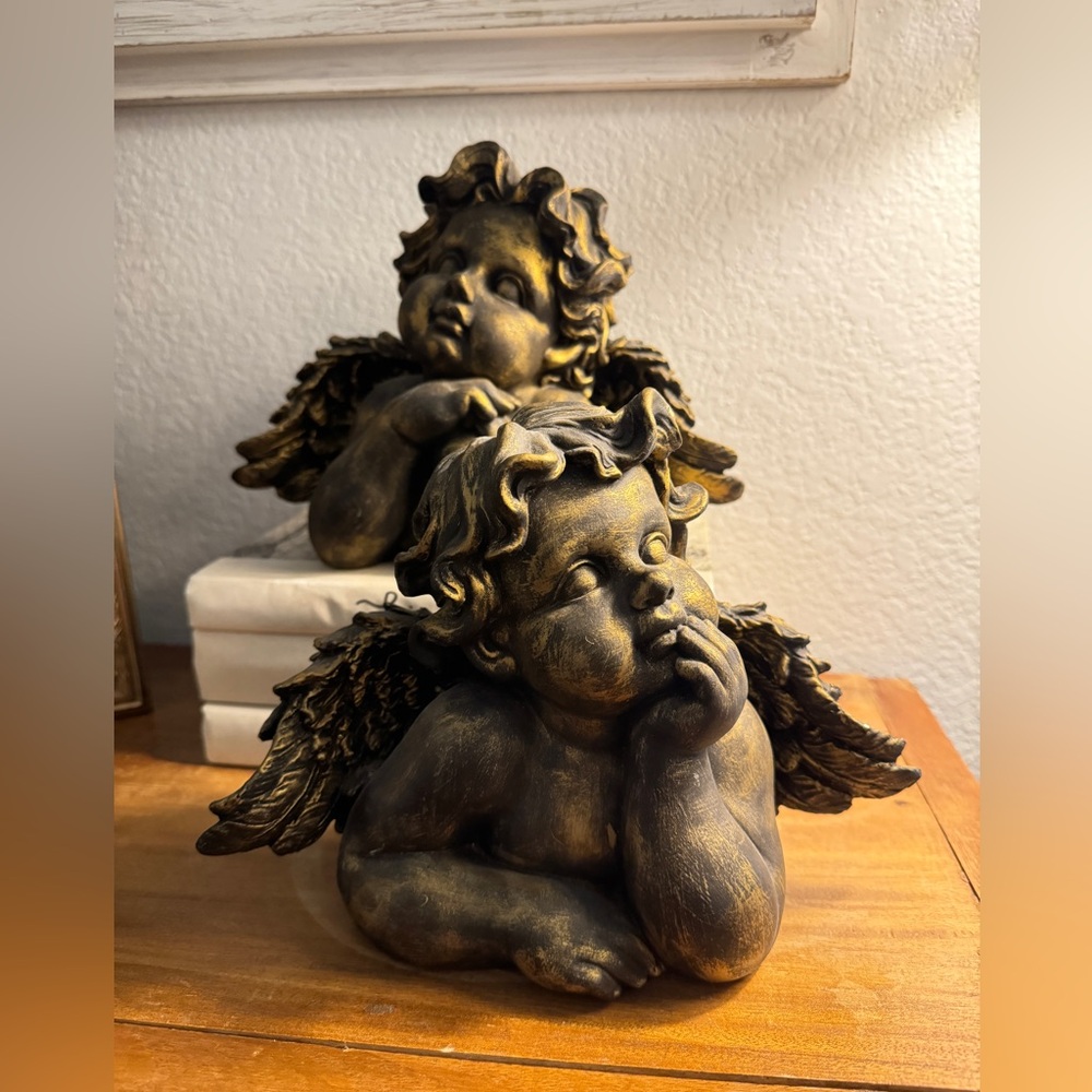 Pair Antique Gold Angel Figurine
Statue Cherub Shelfsitter Shelf
Sitter 10% × 7'